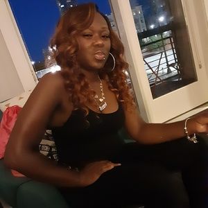 Meet your Posher, Artisha